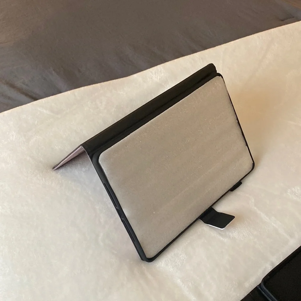 Tablet cover